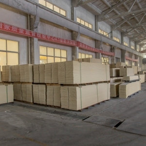 生產(chǎn)車(chē)間